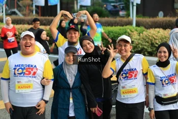 Runner Photo 4868200