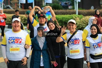 Runner Photo 4868203