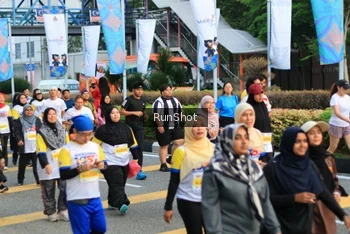Runner Photo 4868210