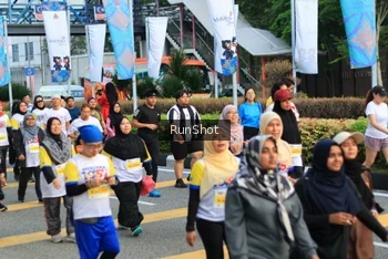 Runner Photo 4868214