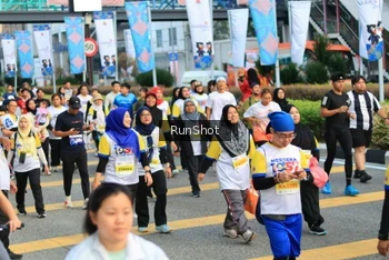 Runner Photo 4868244