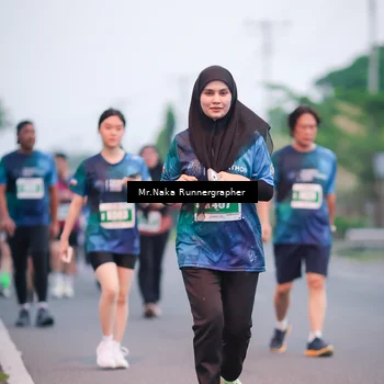 Runner Photo 4868350