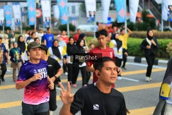 Runner Photo 4868352