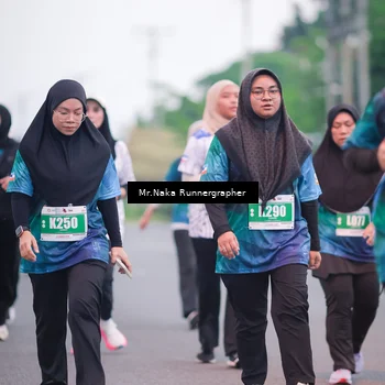 Runner Photo 4868375