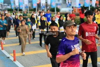 Runner Photo 4868472