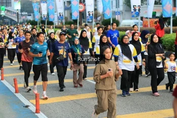 Runner Photo 4868498