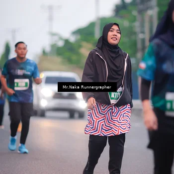 Runner Photo 4868545