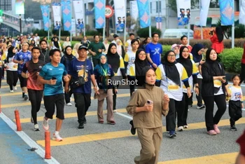 Runner Photo 4868559