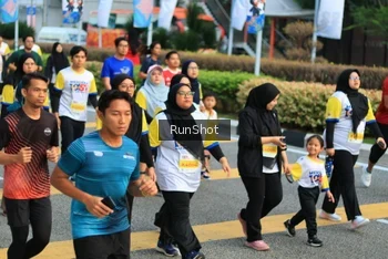 Runner Photo 4868773