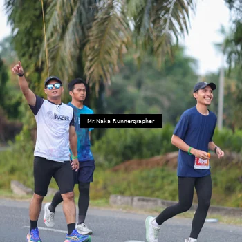 Runner Photo 4868893