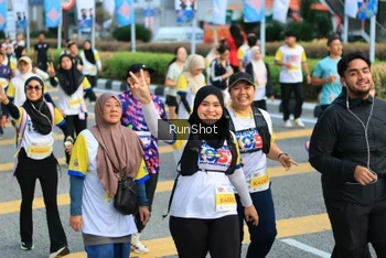 Runner Photo 4868897