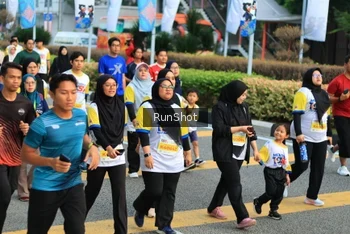 Runner Photo 4868913