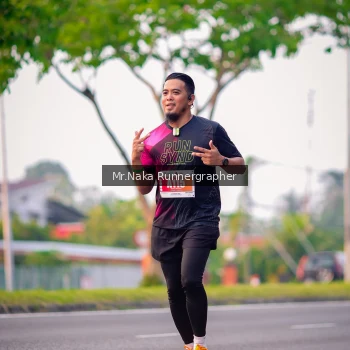 Runner Photo 4868956