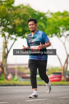 Runner Photo 4869024