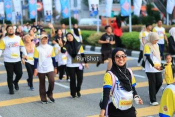 Runner Photo 4869100