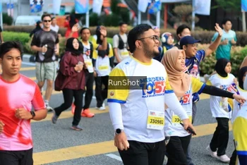 Runner Photo 4869214