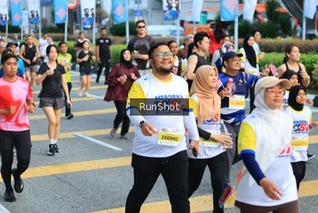 Runner Photo 4869220