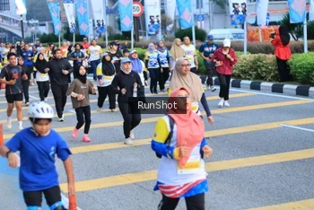 Runner Photo 4869241