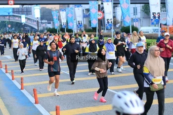 Runner Photo 4869260