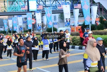 Runner Photo 4869275