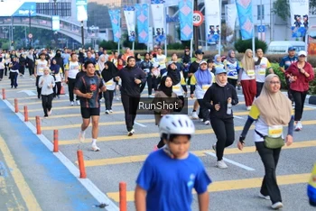Runner Photo 4869276