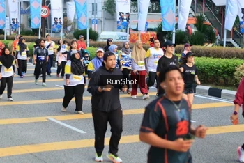 Runner Photo 4869308