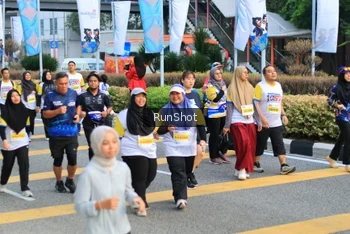 Runner Photo 4869309