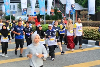 Runner Photo 4869332