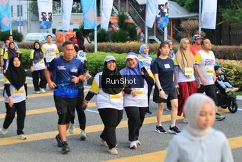 Runner Photo 4869355