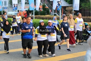 Runner Photo 4869366