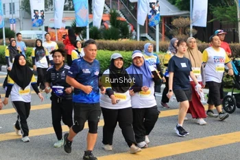 Runner Photo 4869399