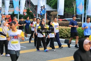 Runner Photo 4869406