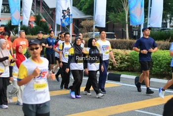 Runner Photo 4869417