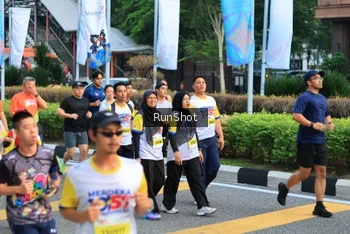 Runner Photo 4869426
