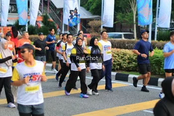 Runner Photo 4869429