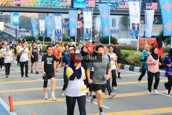 Runner Photo 4869512