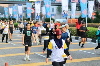 Runner Photo 4869539