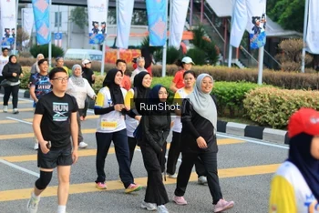 Runner Photo 4869550