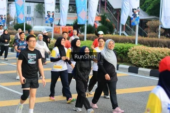 Runner Photo 4869553