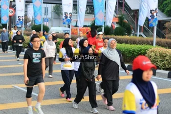 Runner Photo 4869564