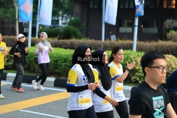 Runner Photo 4869604