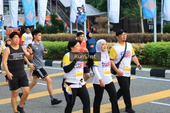 Runner Photo 4869688