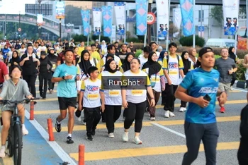 Runner Photo 4869719