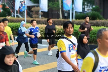 Runner Photo 4869813