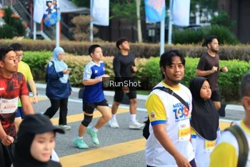 Runner Photo 4869827