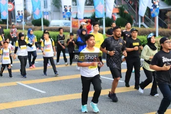 Runner Photo 4869865