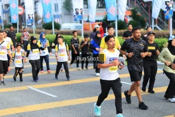 Runner Photo 4869873