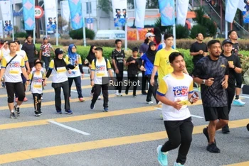 Runner Photo 4869884