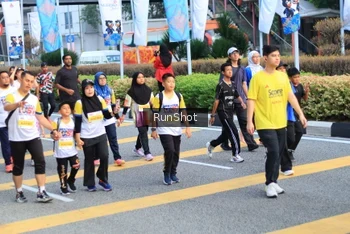Runner Photo 4869918