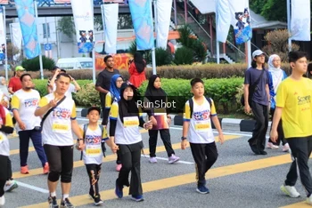 Runner Photo 4869971